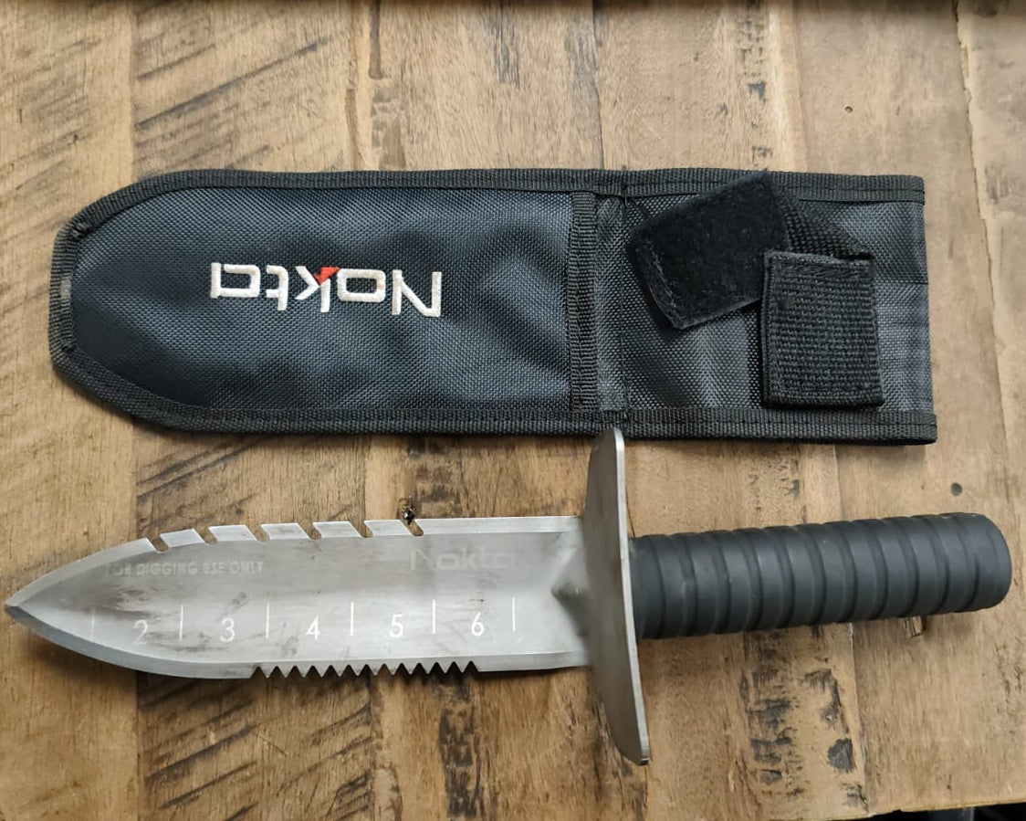 Pas ingeruild/ Nokta grasmes