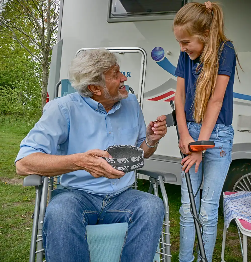 Quest X1 IDmaxX metaaldetector met gratis schepje, draagtas en hoofdtelefoon