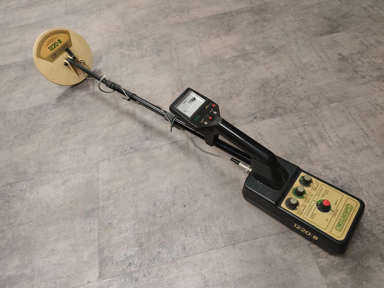 Pas ingeruild/ C.Scope 1220-B metaaldetector