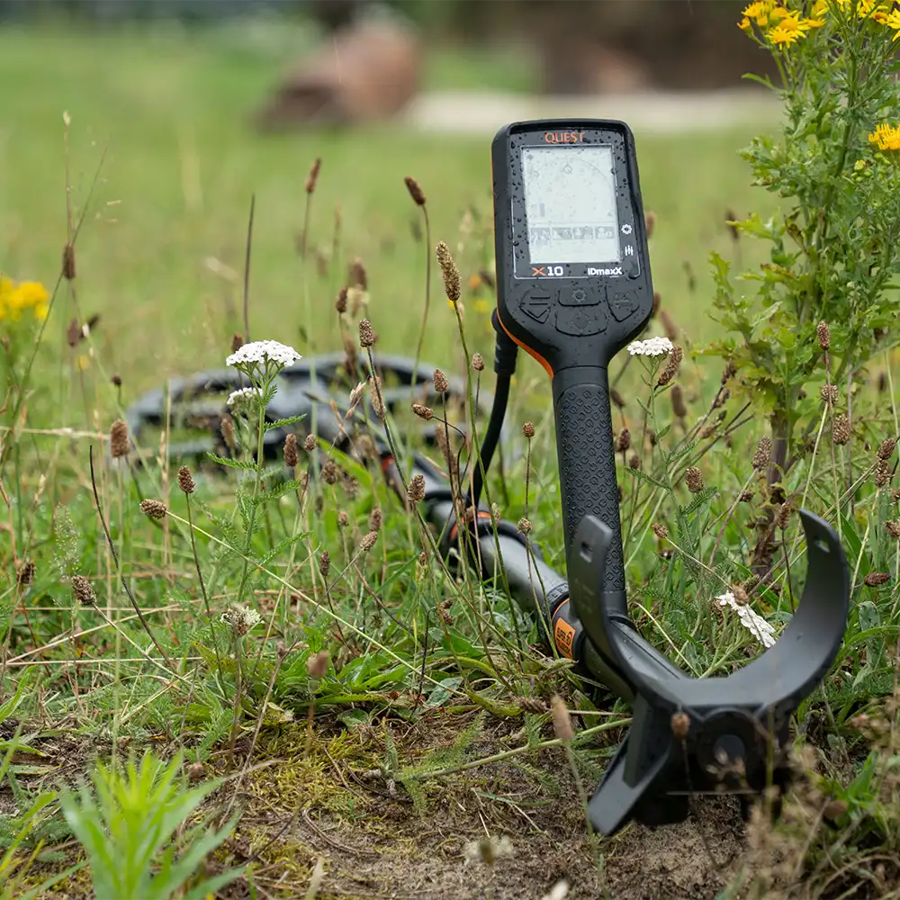 Quest X10 IDmaxX metaaldetector